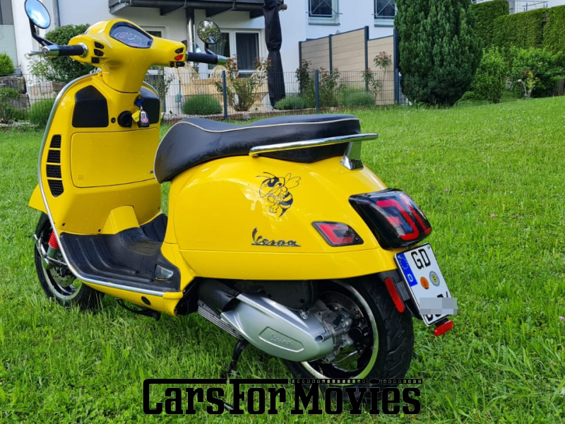 CarsForMovies | Piaggio Vespa GTS 300 HPS 2021 Italien Gelb Schwarz Zwei- und Dreirad Motorroller Baden-Württemberg 6887 roller scooter moped